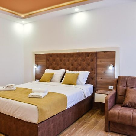 Heaven Lux Ulcinj Hotel Exterior foto