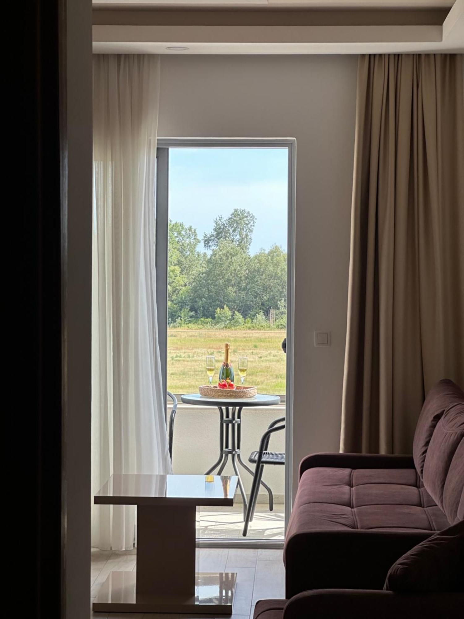 Heaven Lux Ulcinj Hotel Exterior foto